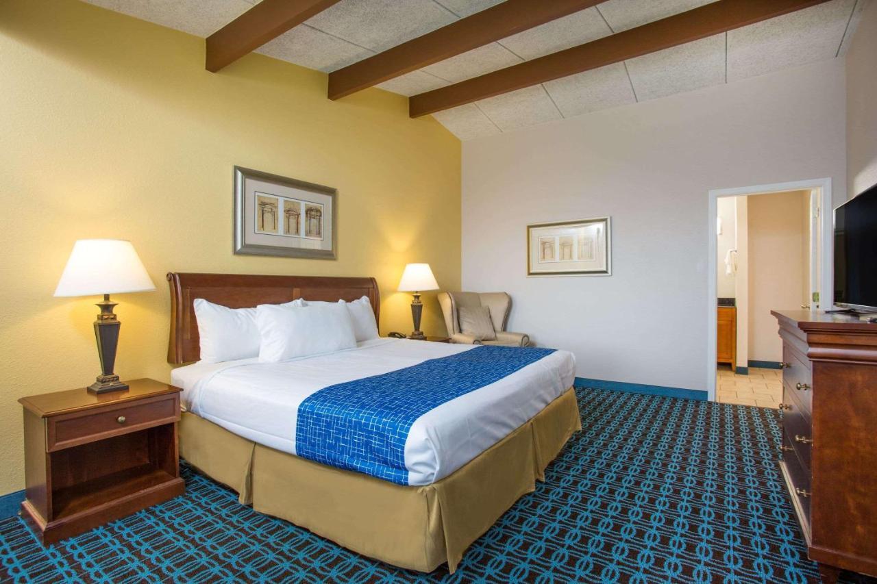 Travelodge By Wyndham Wytheville Zewnętrze zdjęcie